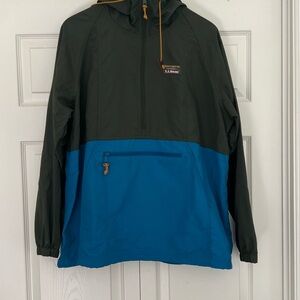 L.L. Bean Men's Green and Blue Anorak